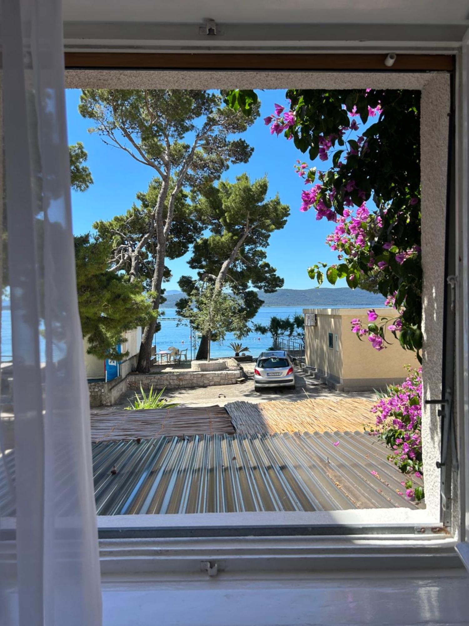 Sobe Gorana Hotel Zivogosce Exterior photo